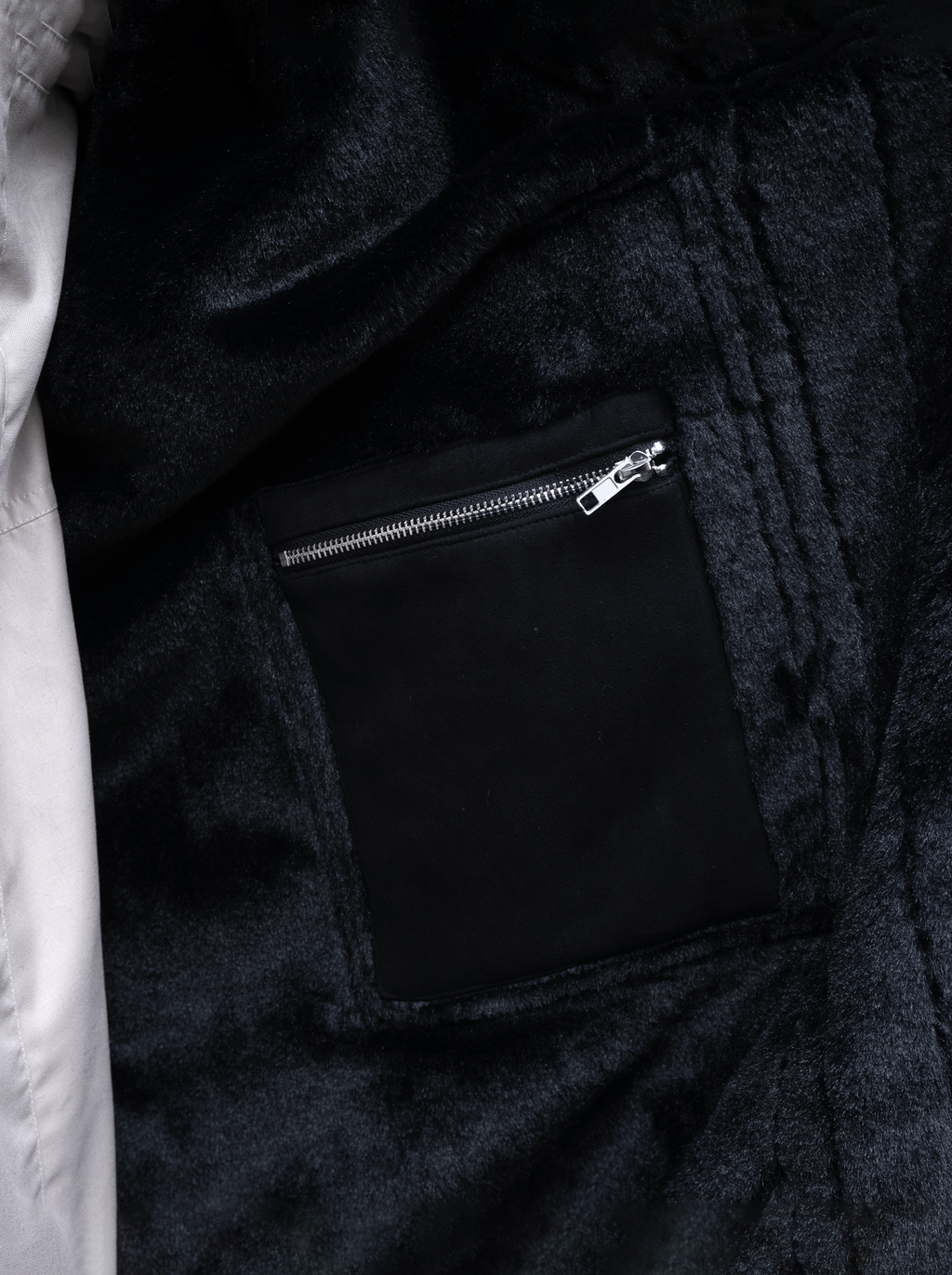 Khalil Farwa – Onyx Men’s Traditional Farwa Overcoat